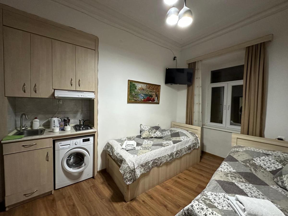 Leselidze Guest House Tbilisi Luaran gambar